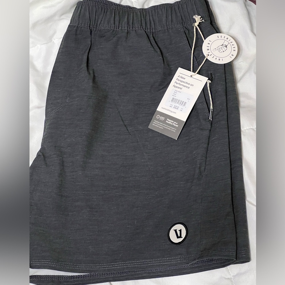 NWT Vuori Men’s Shorts